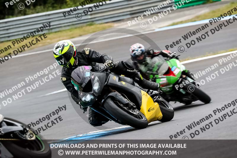 estoril;event digital images;motorbikes;no limits;peter wileman photography;portugal;trackday;trackday digital images